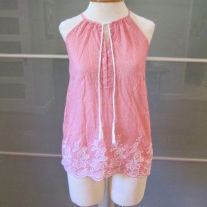 Antibes Blanc Embroidered Scalloped Hem Tank Top